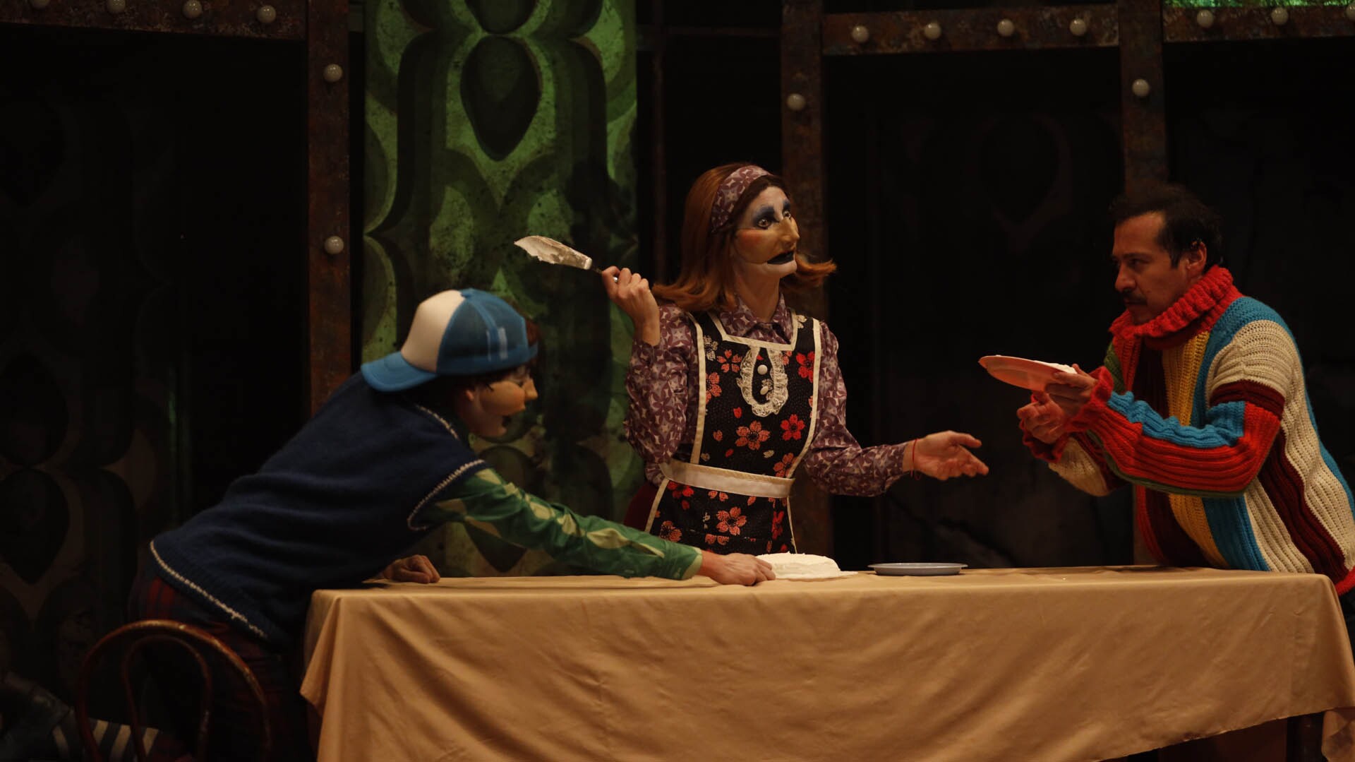 Escena 3 de Algodón de Azúcar dirigida por Gabriela Ochoa
