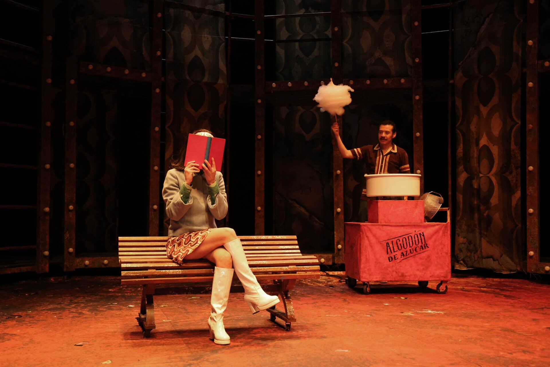 Escena 12 de Algodón de Azúcar dirigida por Gabriela Ochoa