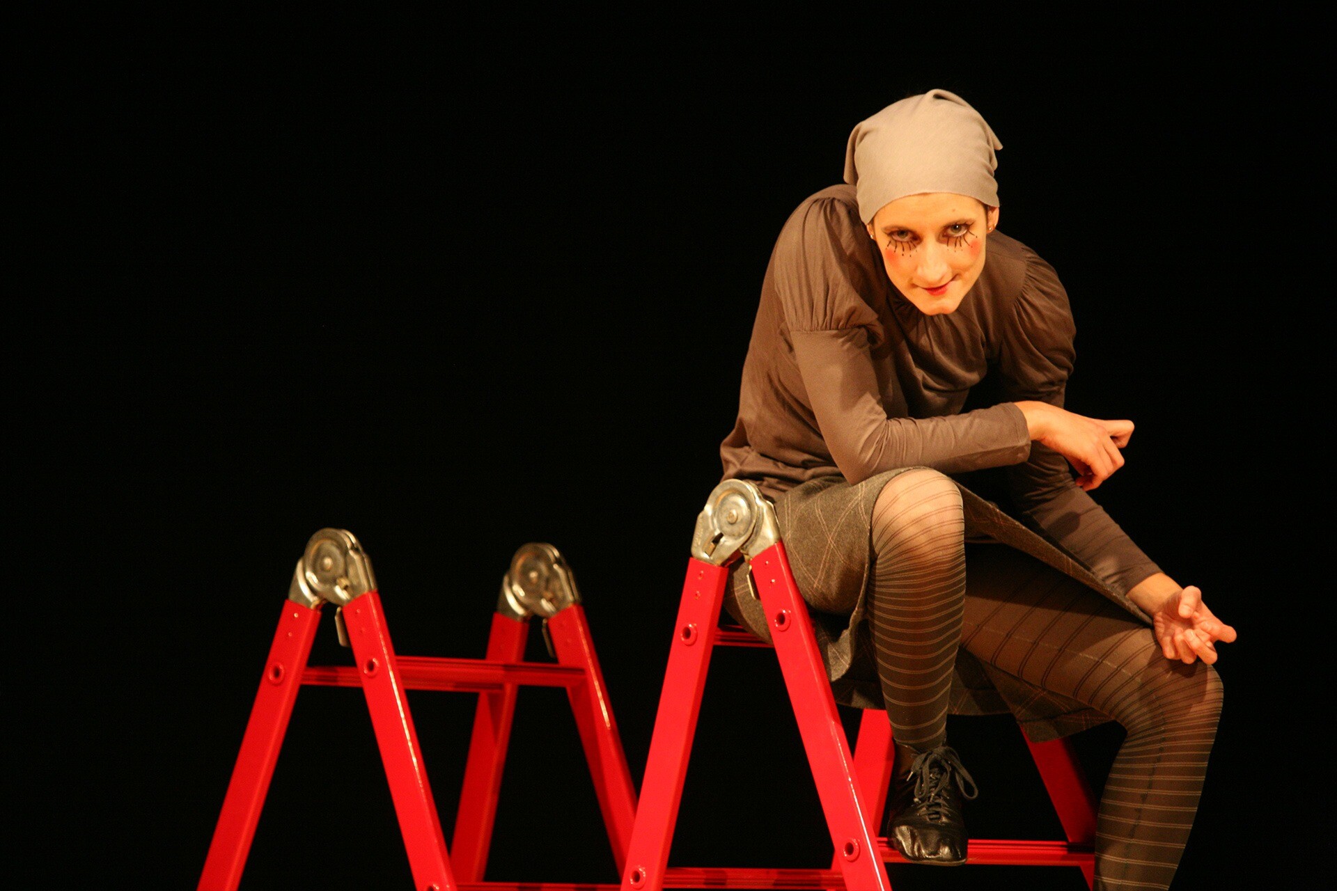 Escena 5 de Réplica con Sombra y Séquito dirigida por Gabriela Ochoa