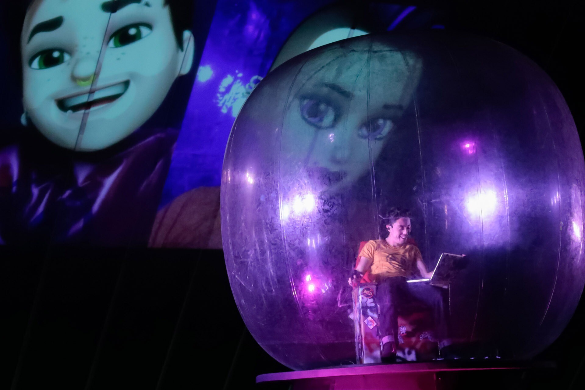 Escena 5 de Toda la Culpa Es de Ella dirigida por Gabriela Ochoa